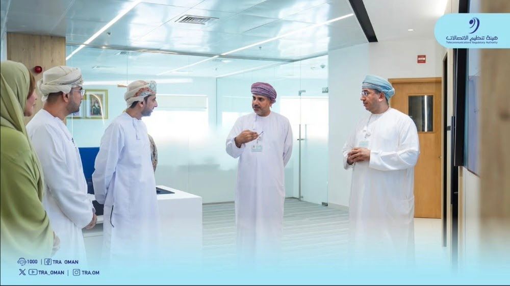 سعادة المهندس الرئيس التنفيذي لهيئة تنظيم الاتصالات يستقبل سعادة وكيل وزارة العمل لتنمية الموارد البشرية